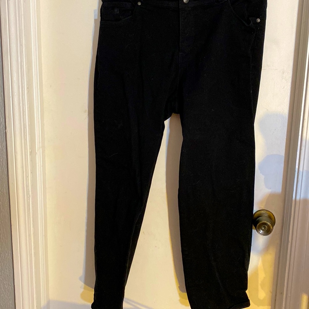 Gloria Vanderbilt Amanda Jeans Size 16W short color black